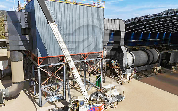 薯渣烘干設(shè)備吊裝現(xiàn)場 薯渣烘干設(shè)備吊裝現(xiàn)場